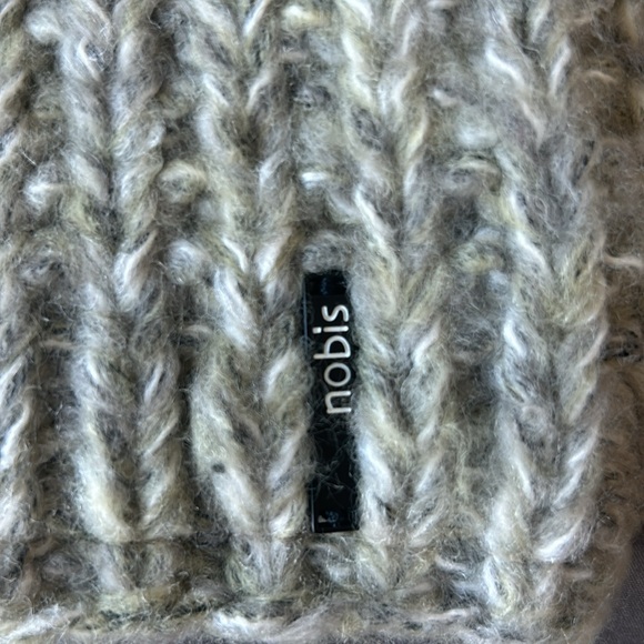 NWT Nobis Knit Beanie - Picture 2 of 6